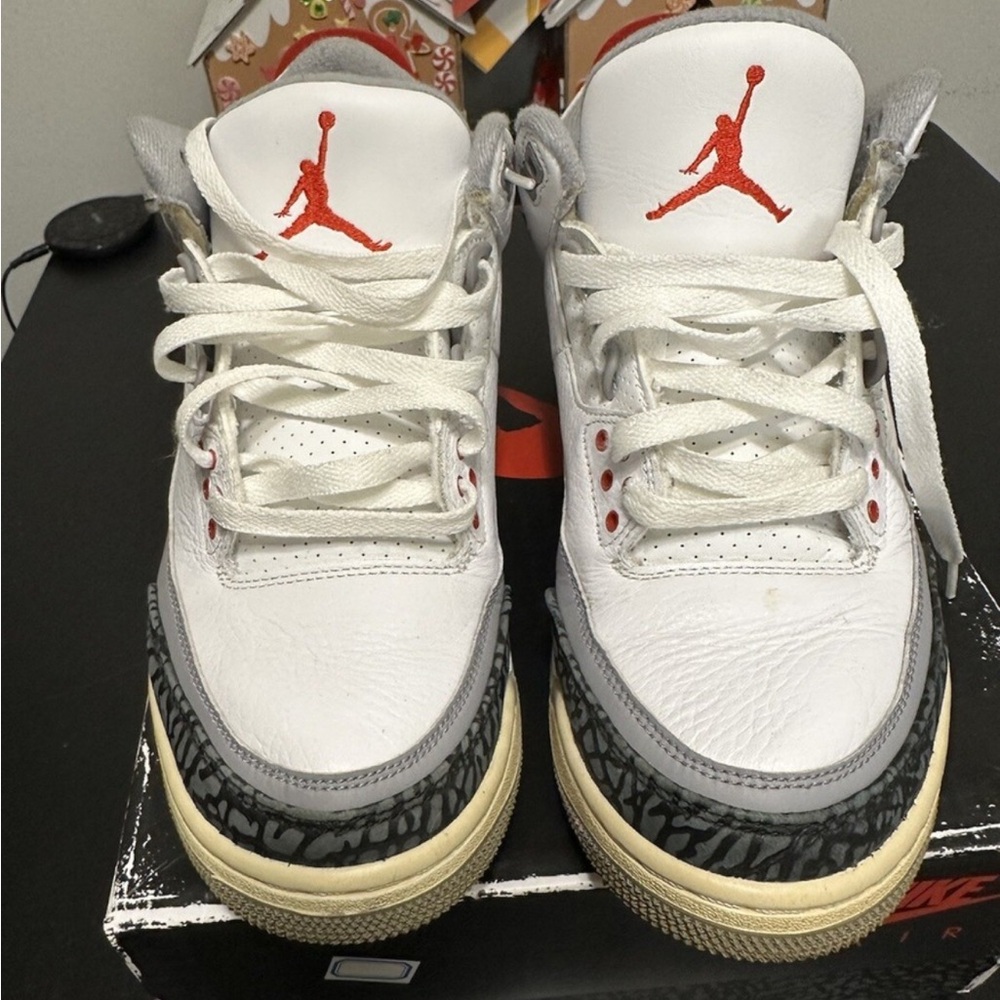 jordan 3 retros mid cement 7.5
